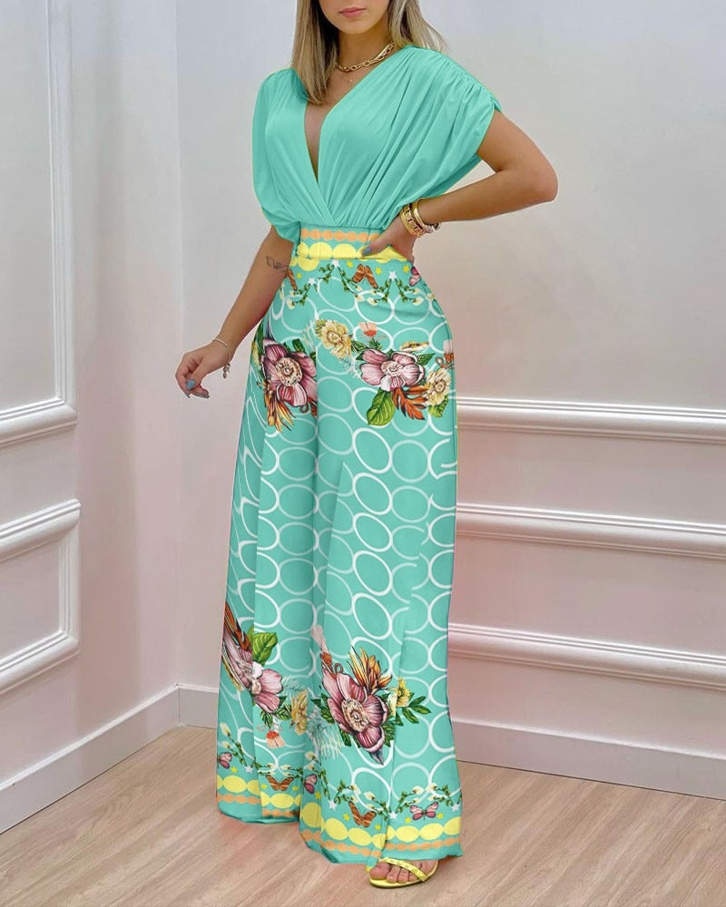 Adream Printed 2 Piece Sets Short Sleeved Revealing Round Neck Tight Sexy Top Loose Elastic Waist Wide Leg Pant Outfit