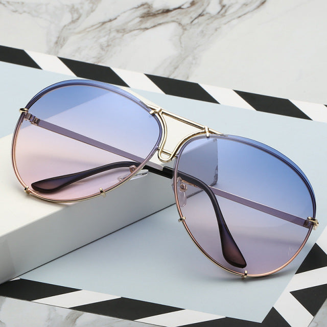 Adream New Fashion Pilot Sunglasses Women Oversized Luxury Sun Glasses For Female Cool Mirror Vintage Lady Gradient Shades